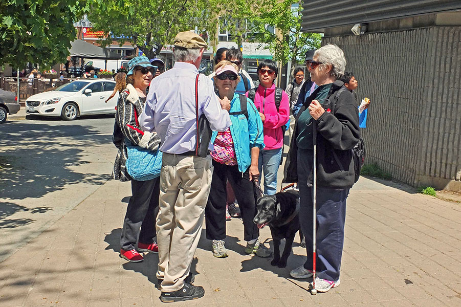 A group out walking in Kensington